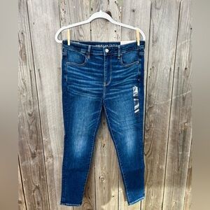 NWT American Eagle Next Level High-Waisted Jegging
